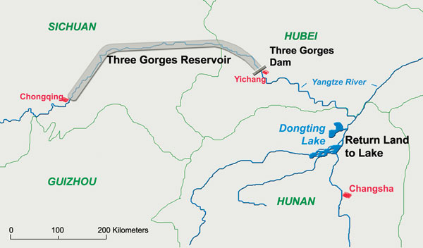 Location of the Three Gorges Dam and Reservoir across the Yangtze River and Return Land to Lake Program in the Dongting Lake region, Hunan Province, China.